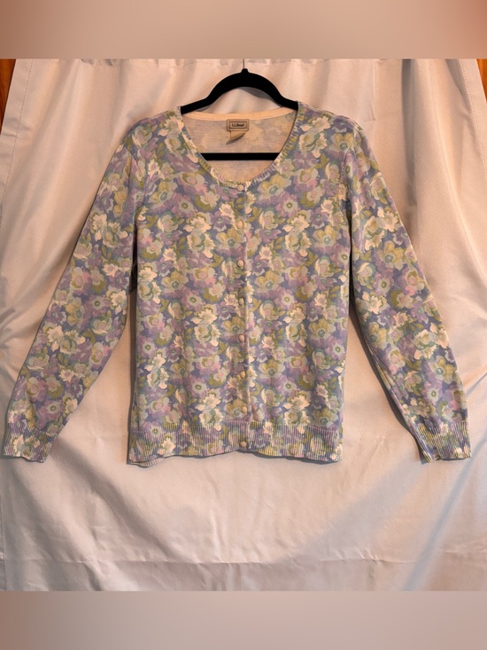 L.L. Bean Sweaters - L.L. Bean Pastel Floral Knit Cardigan - Lavender, Light Green, Cream ~ Sz XL